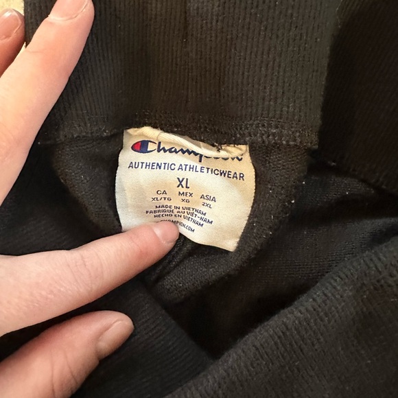 2for1 Black Champion Set with Long/Cropped Sweater and Jogger Pant Size XL - Picture 4 of 5